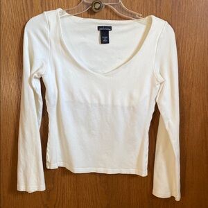 Moda International Women's Cream Long Sleeve Top